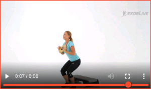 Bilde av øvelse for løfte gjenstand fra gulv over hodet (2) - Klikk for å se videoinstruksjon på Exorlive.com sine egne sider