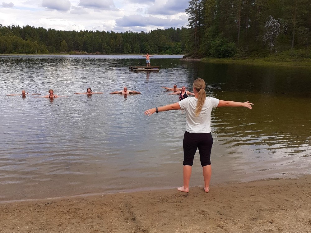 Alternativ bassengtrening i Bjoråvika med idrettspedagog Tuva i august 2020